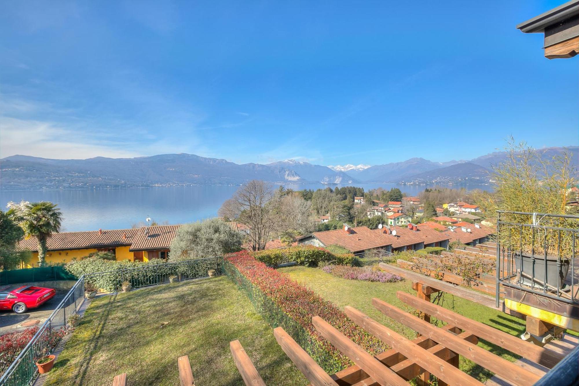 La Brezza Del Lago Maggiore With View - Happy Rentals 拉韦诺-蒙贝洛 外观 照片
